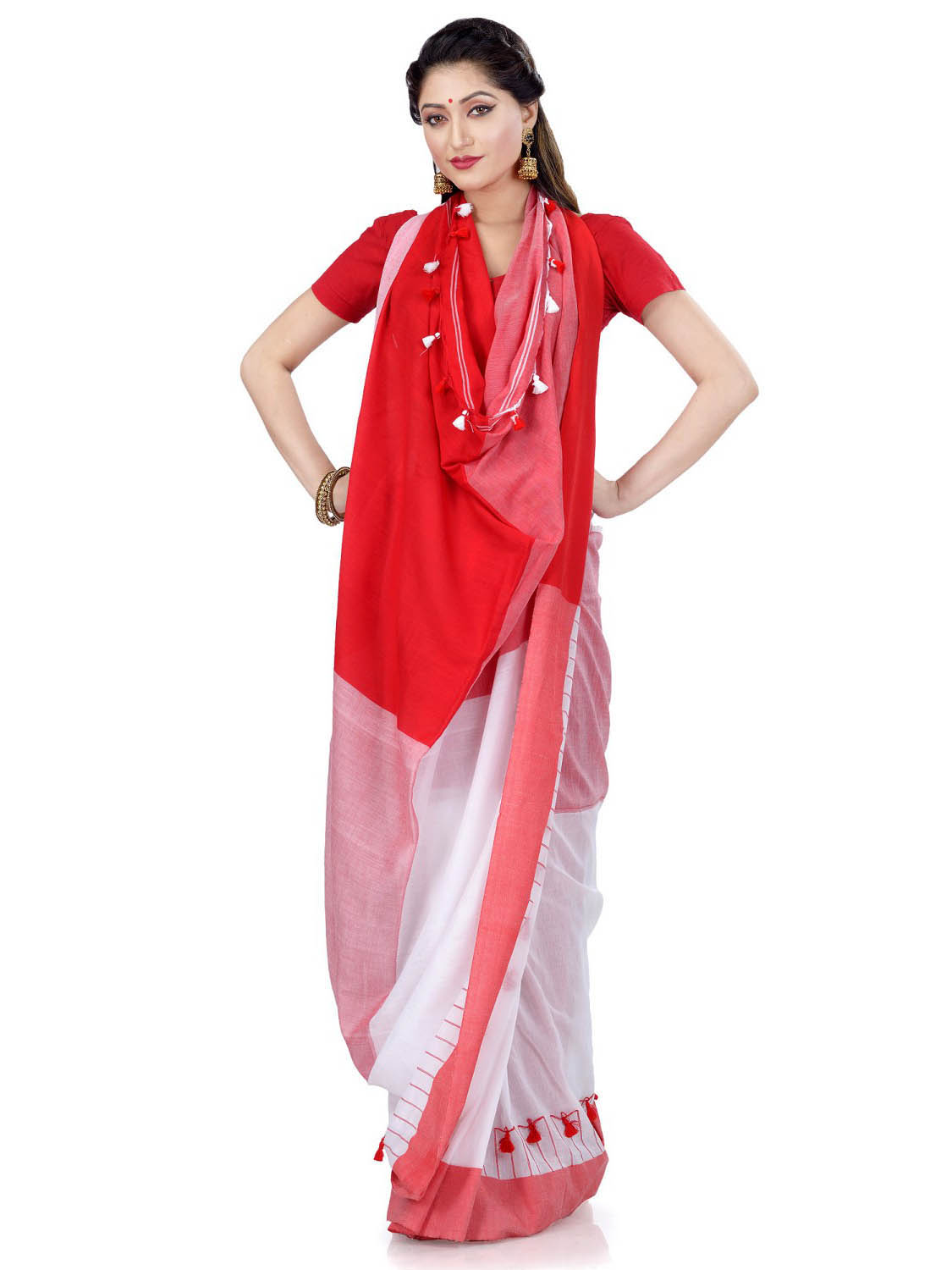 Red and white sarees celebrate best sale durga puja